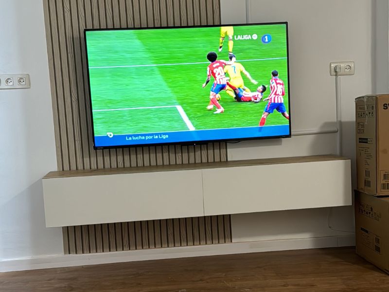 Foto de cliente de Mueble TV Kaway Salón Comedor Roble Nodi y Blanco Artik 180 cm