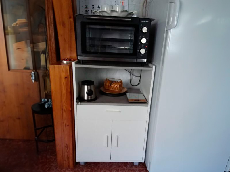 Foto de cliente de Mueble Auxiliar Microondas Con Ruedas Color Blanco 59x92x40 cm