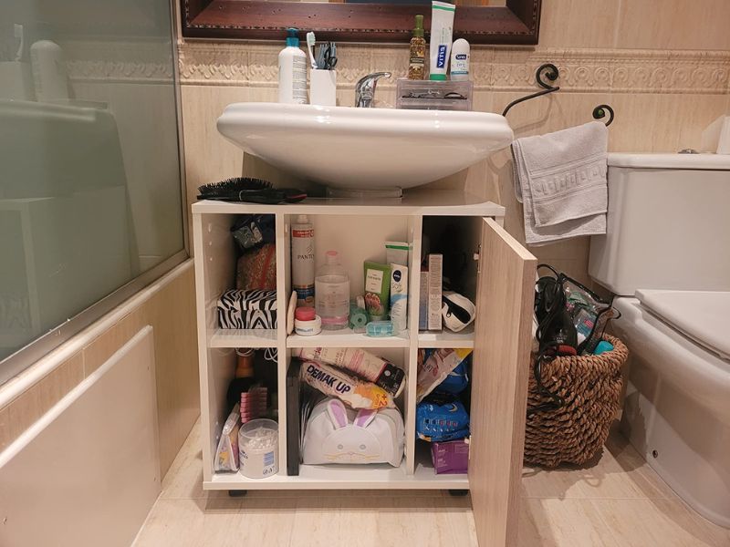 Foto de cliente de Mueble de Baño con Patas (con ruedas) para Lavabo Pedestal Sinna 59 cm