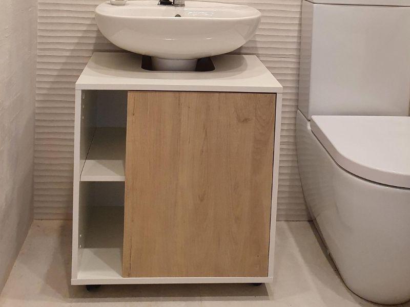 Foto de cliente de Mueble de Baño con Patas (con ruedas) para Lavabo Pedestal Sinna 59 cm
