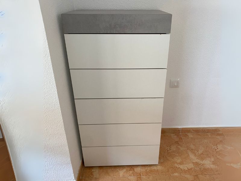 Foto de cliente de Dormitorio Matrimonio Estilo Industrial Pack Muebles Cemento y Blanco