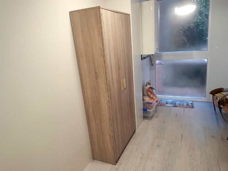 Foto de cliente de Armario Multiusos Escobero 2 Puertas Roble Cambrian 80x180 cm