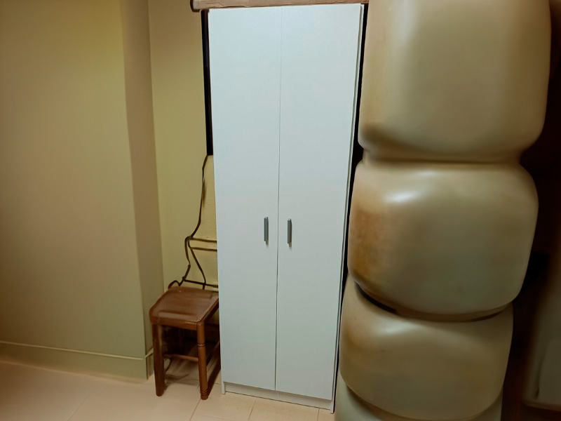 Foto de cliente de Armario Multiusos 59x180 Aspiradora