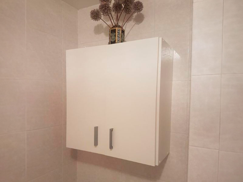 Foto de cliente de Muebles cocina blanco y gris cemento