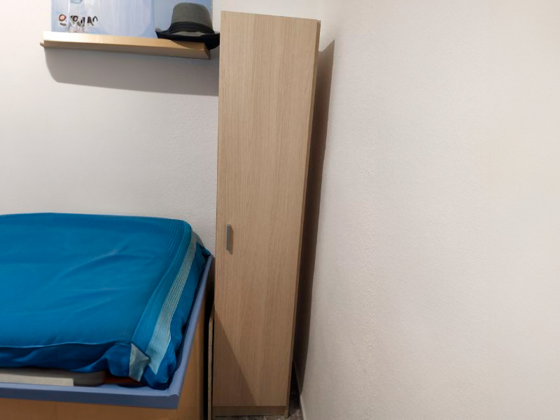 Foto de cliente de Mueble Auxiliar Armario Multiusos Color Roble Multiestancia 37x180 cm