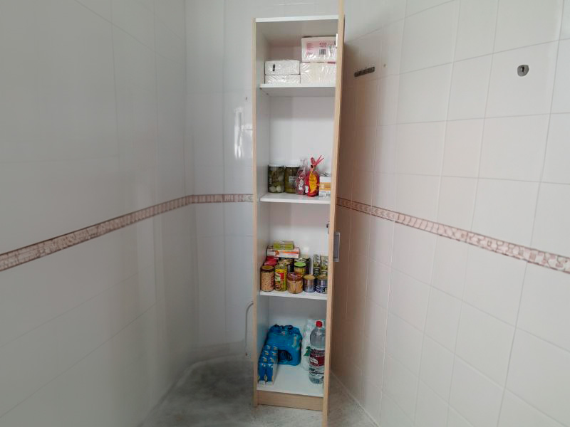 Foto de cliente de Mueble Auxiliar Armario Multiusos Color Roble Multiestancia 37x180 cm