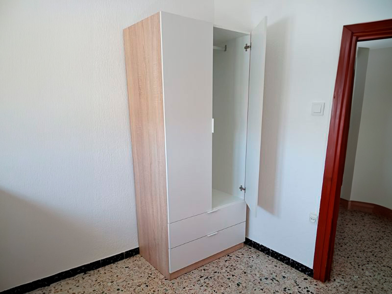 Foto de cliente de Armario Juvenil Luca 2 Puertas 2 Cajones Grandes 82x180 cm