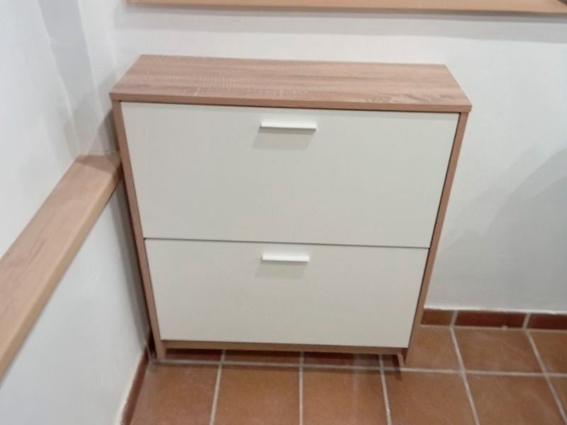 Foto de cliente de Mueble Zapatero 2 Puertas Tibet Roble Cambrian y Blanco 74 cm