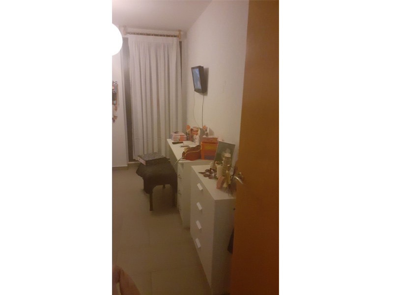 Foto de cliente de Escritorio Aristóteles color blanco mate 3 cajones 1 hueco 123 cm