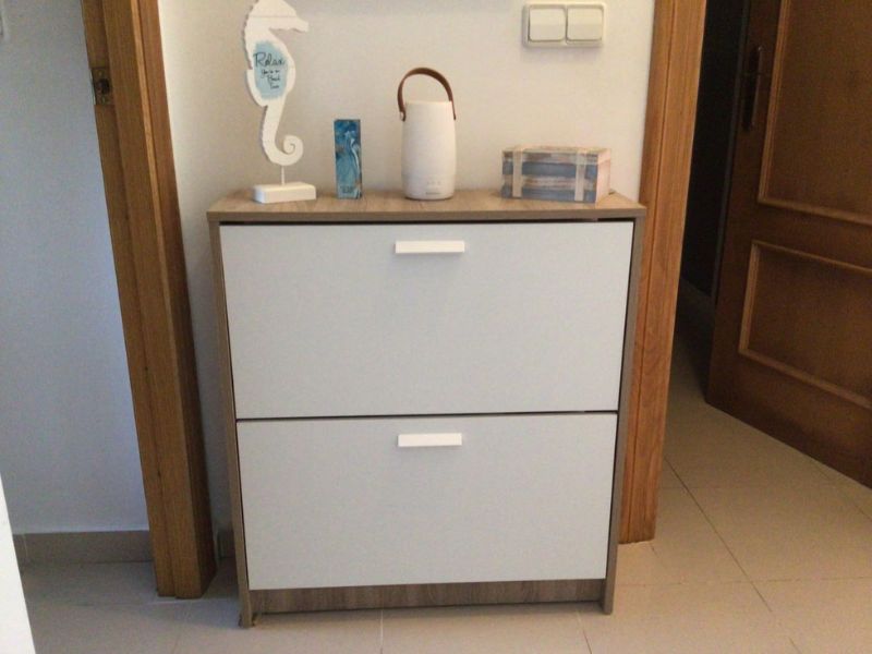 Foto de cliente de Mueble Zapatero 2 Puertas Tibet Roble Cambrian y Blanco 74 cm