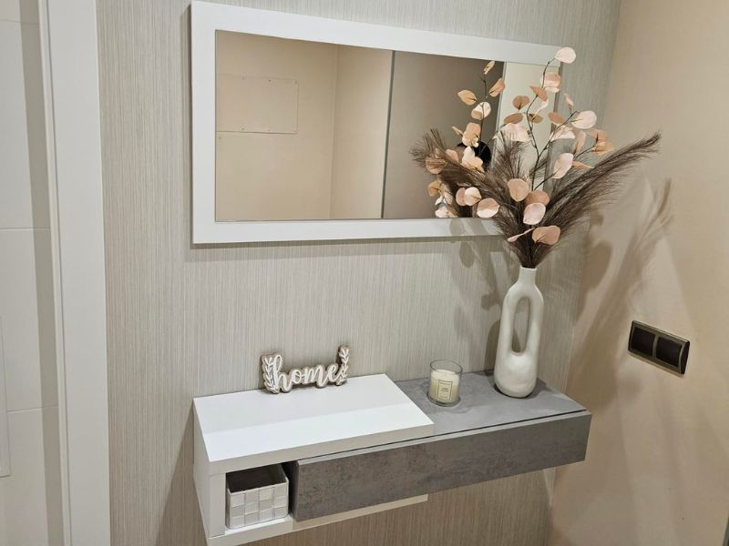 Foto de cliente de Mueble de Entrada Recibidor Estilo Industrial con Espejo 95 cm