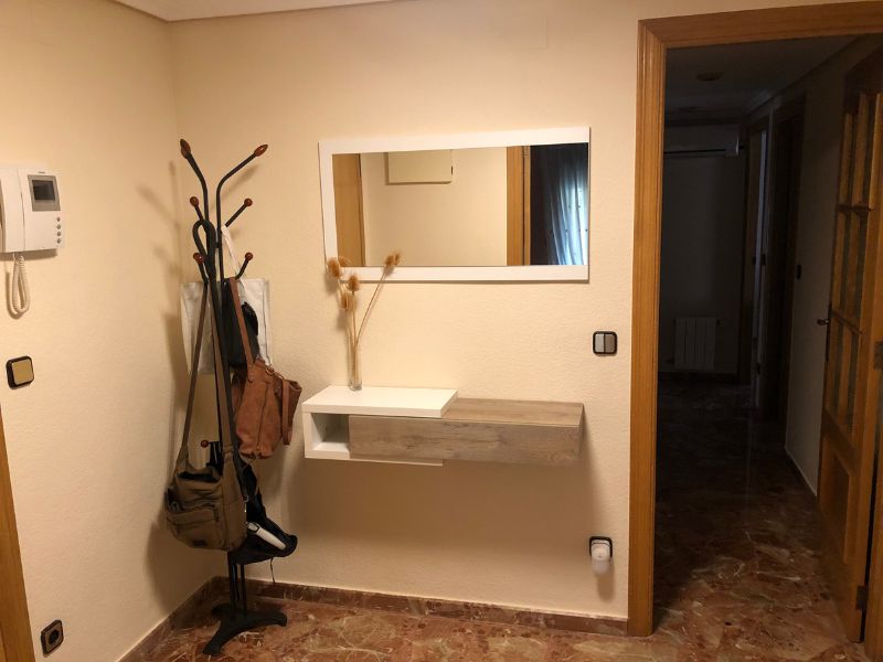 Foto de cliente de Mueble de Entrada Recibidor Noon con Espejo Blanco Y Roble 95 cm
