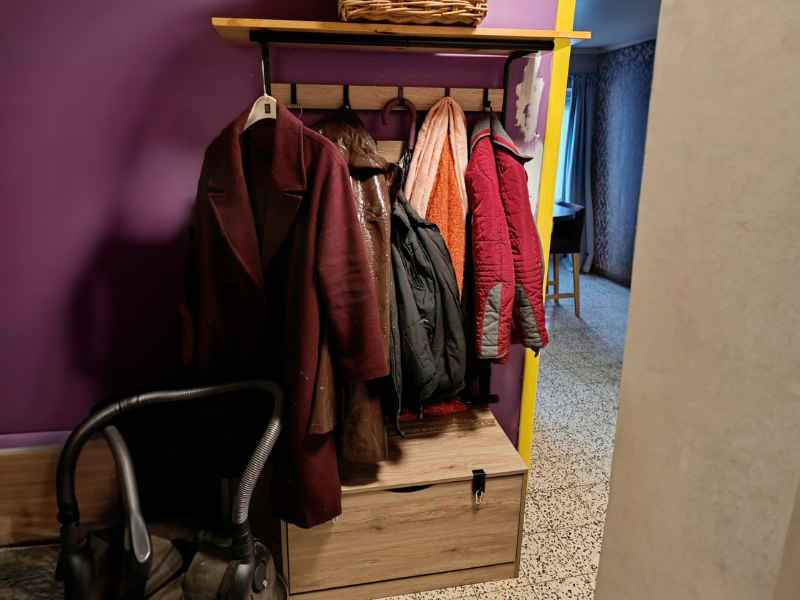 Foto de cliente de Perchero Entrada Mueble Zapatero Jano Color Roble 80x175 cm