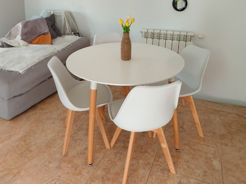 Foto de cliente de Mesa De Cocina Redonda Fija Nordika Color Blanco y Haya 100x75 cm