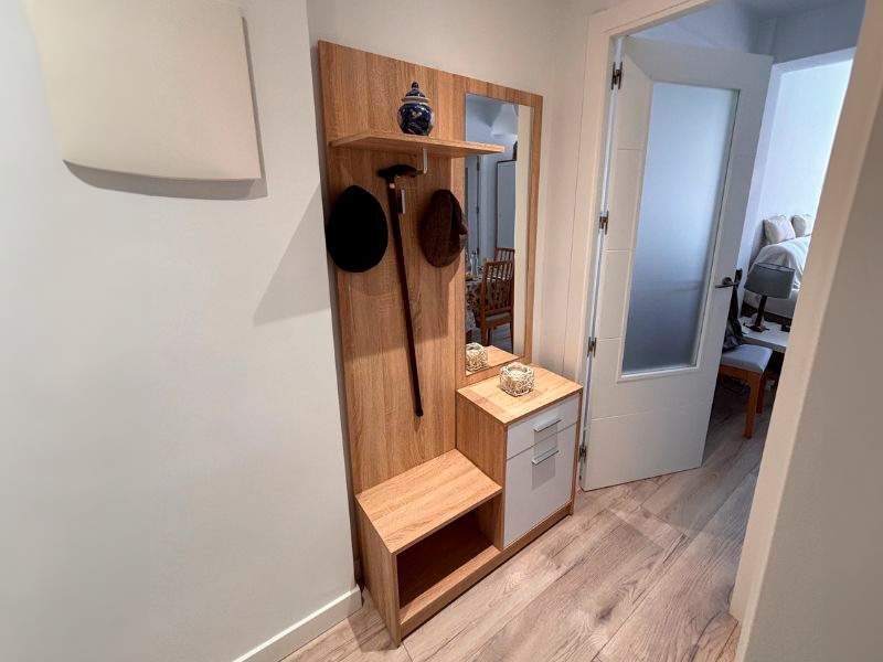 Foto de cliente de Mueble recibidor Sett Color Blanco Mate y Roble Cambrian 90 cm