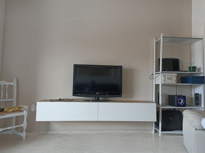 Foto de cliente de Mueble TV Kaway Salón Comedor Roble Nodi y Blanco Artik 180 cm