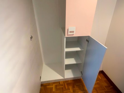 Foto de cliente de Armario Juvenil 3 Puertas Blanco Alpes y Rosa 90x200 cm