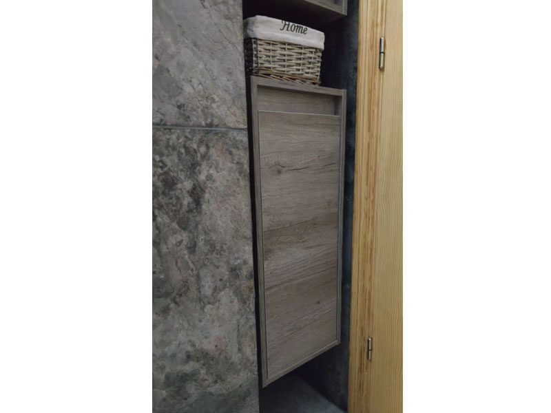 Foto de cliente de Columna De Baño Auxiliar Suspendida Color Roble Nordik 30x74 cm
