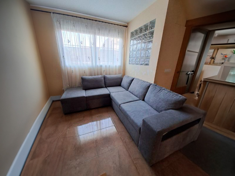 Foto de cliente de Sofá Cama Chaise Longue con Arcón, Estante y Puf Romeo Gris Oscuro 249 cm