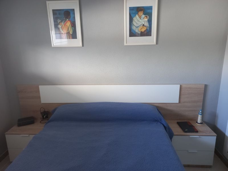 Foto de cliente de Cabecero de Cama con Mesitas Para Habitación Matrimonio 247 cm
