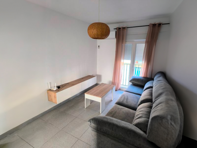 Foto de cliente de Mueble TV Kaway Salón Comedor Roble Nodi y Blanco Artik 180 cm