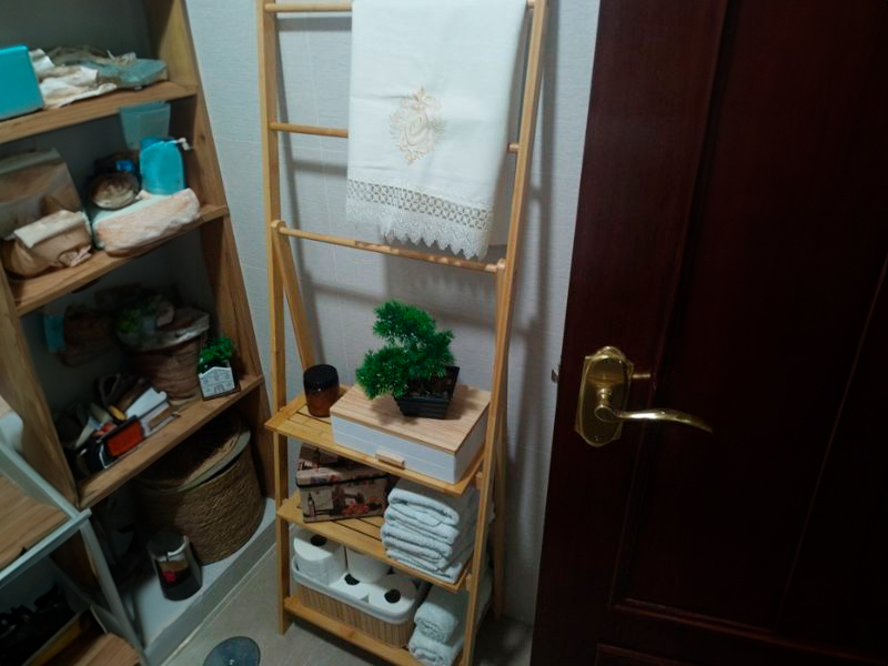 Foto de cliente de Estantería de Baño Tres Barras y Tres Estantes Bambú Bam Color Marrón 53x152 cm