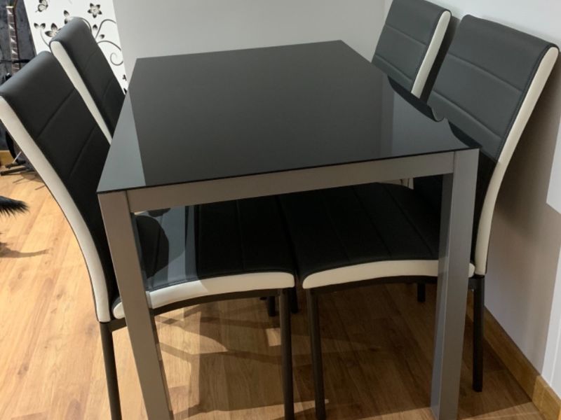 Foto de cliente de Sillas Salón Comedor Moderno Color Gris Meli
