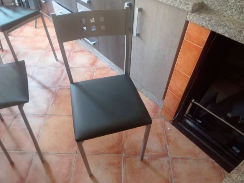 Foto de cliente de Silla De Cocina Costa Negro Con Polipiel Y Metal