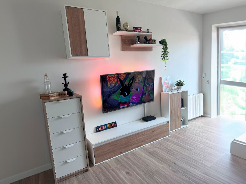 Foto de cliente de Mueble Salón Comedor Estilo Escandinavo Color Blanco Mate Y Roble Naturale 220 cm