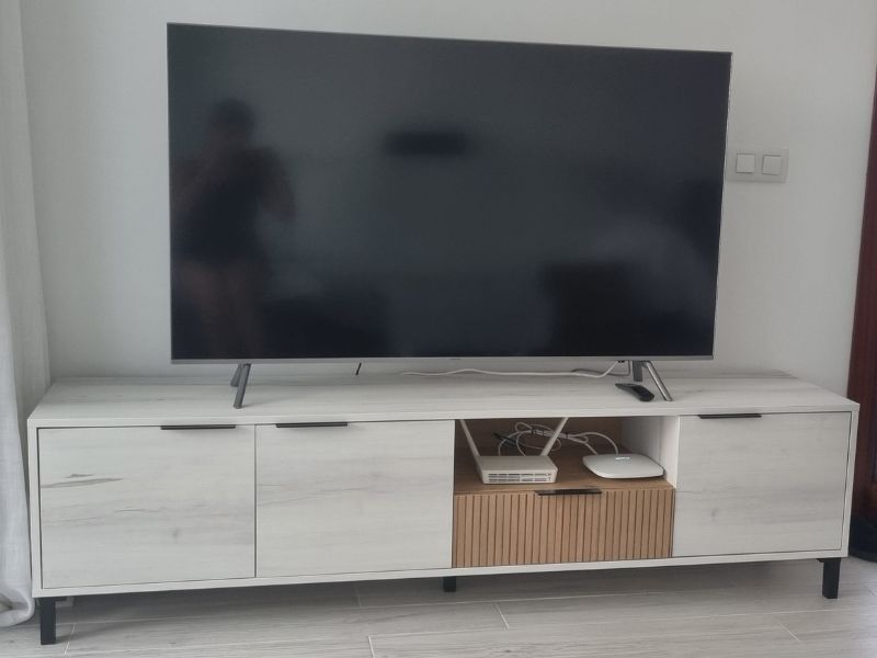 Foto de cliente de Mesa de Tv Tokio 178 cm Salón Comedor Blanco Albo y Roble Rayado