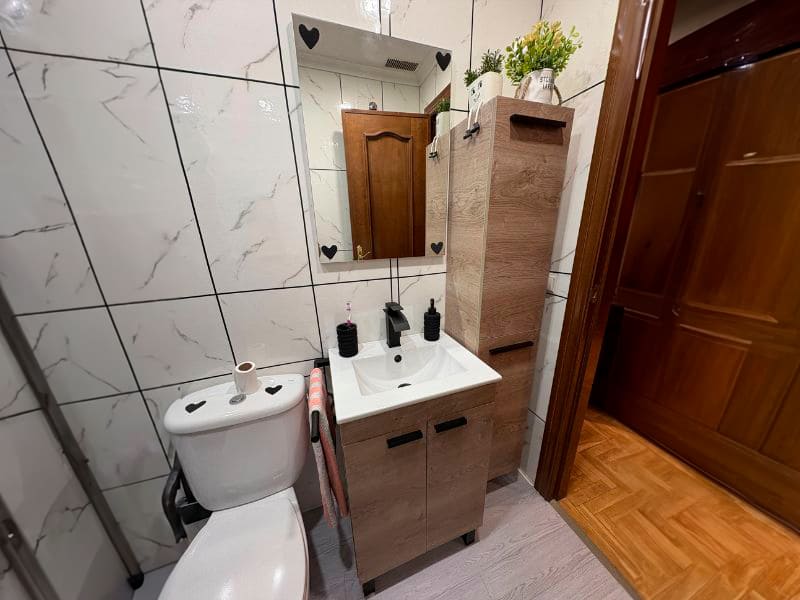 Foto de cliente de Mueble de Baño con Patas y Armario Roble Alaska 50 cm (Lavabo Opcional)
