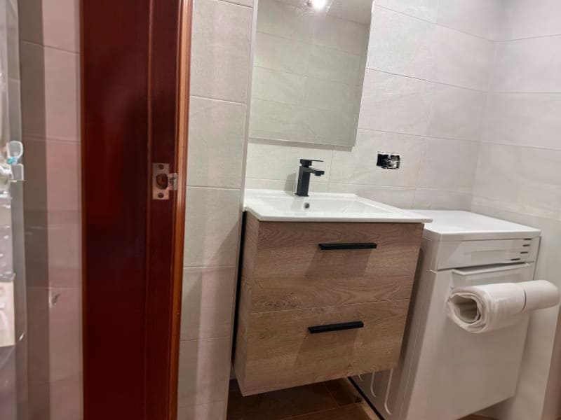 Foto de cliente de Mueble de Baño Suspendido Aruba Roble Alaska 60 cm (Lavabo Opcional)