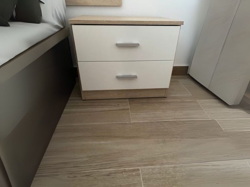 Foto de cliente de Cabecero de Cama con Mesita Pack Couple Diseño Moderno Blanco Mate Y Sahara 309 cm