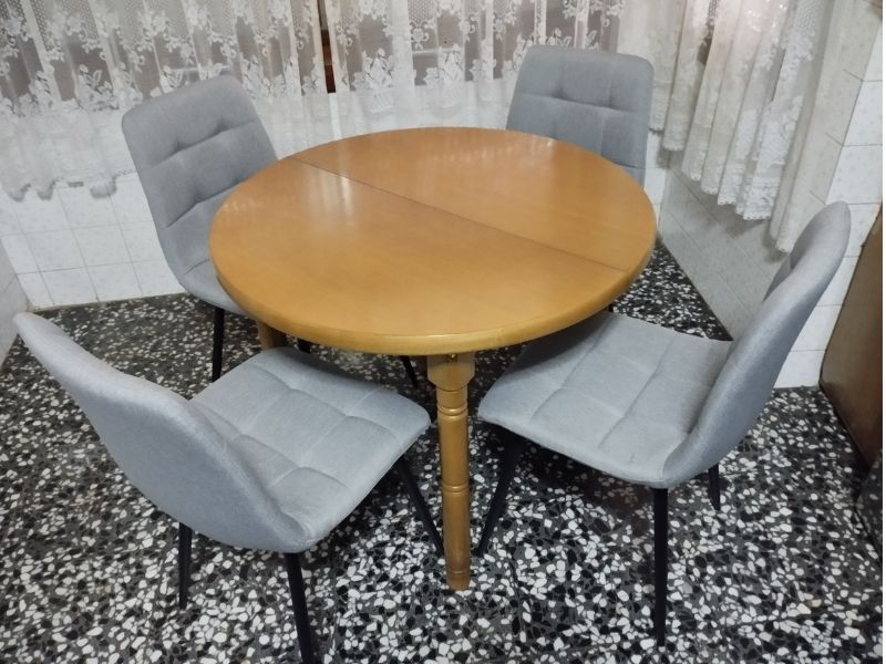 Foto de cliente de Silla Salón Comedor Portland Color Gris