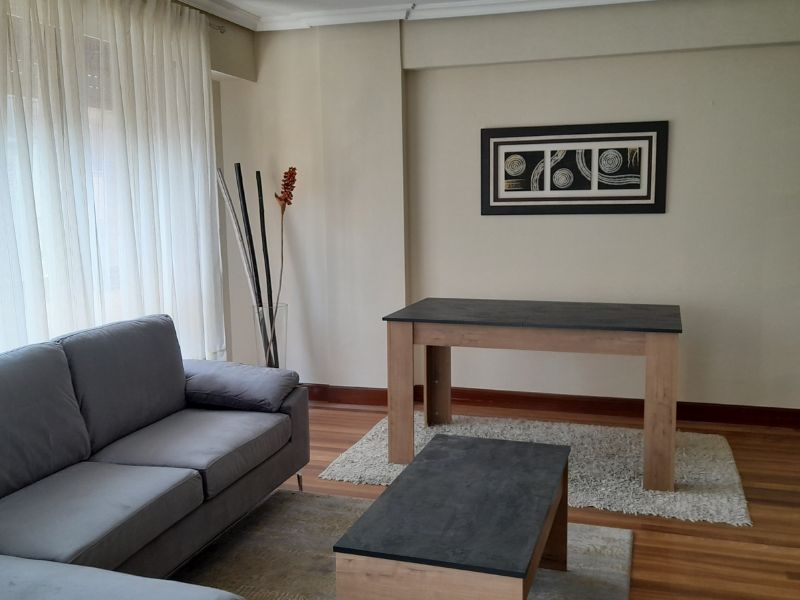 Foto de cliente de Muebles para salón Kamet roble gold