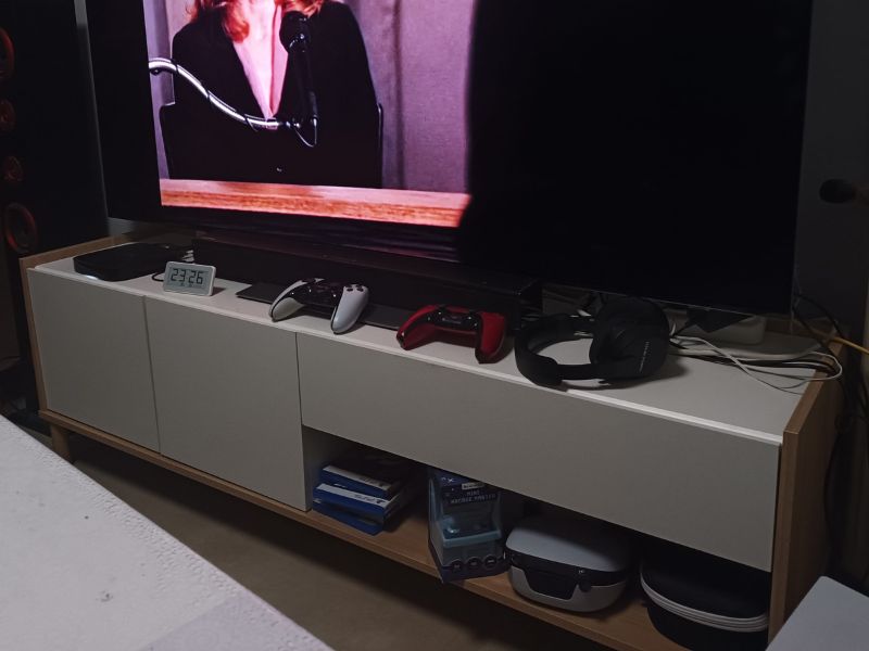 Foto de cliente de Mueble TV Azzaro 150 cm Salón Comedor Roble Japonés y Blanco Mate