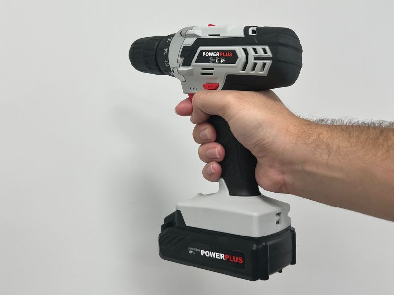 Foto de cliente de Taladro Destornillador Eléctrico Powerplus de 16V