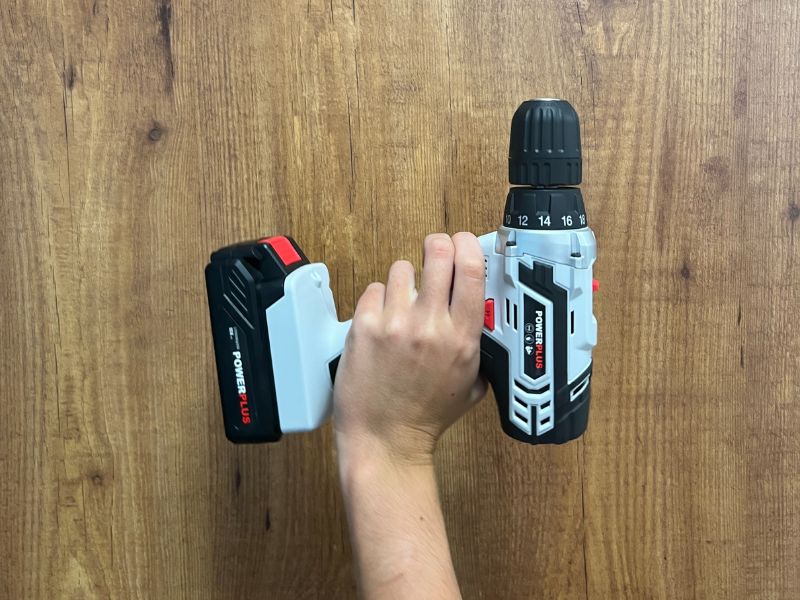 Foto de cliente de Taladro Destornillador Eléctrico Powerplus de 16V