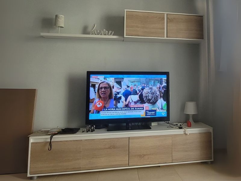 Foto de cliente de Mueble Salón TV Alida Roble Canadian Y Blanco Artik 200 cm