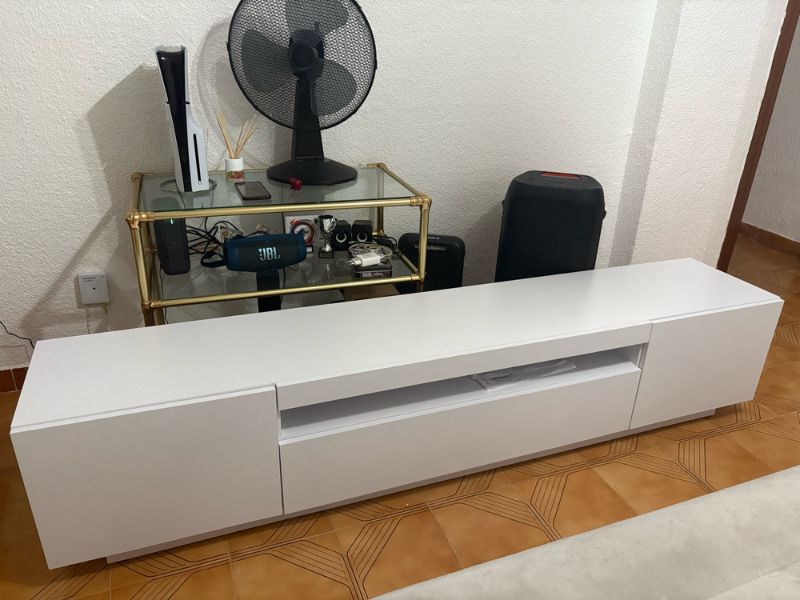 Foto de cliente de Mueble Tv Sami en Color Blanco Mate 200 cm