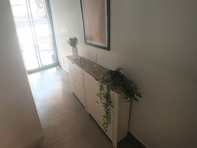 Foto de cliente de Mueble Zapatero Recibidor 2 Trampones Pasillo Tivoli Blanco Mate 74 cm