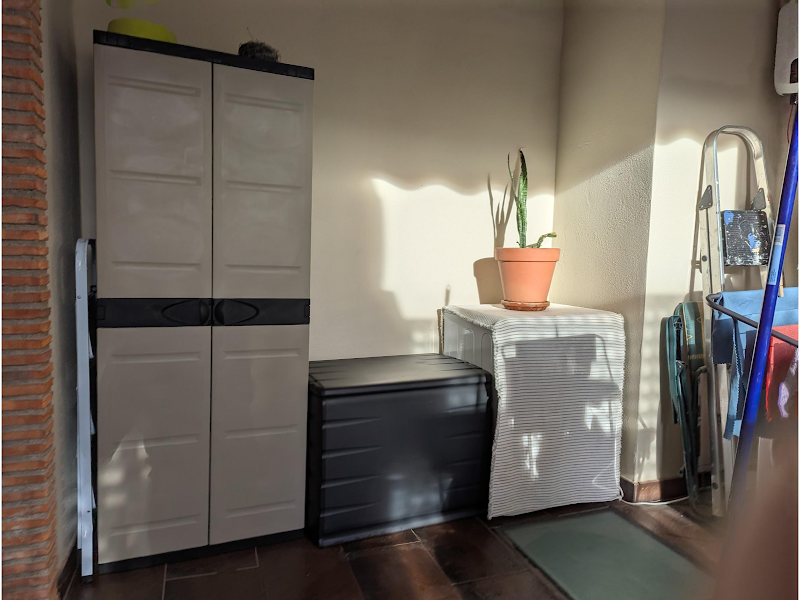 Foto de cliente de Armario Exterior 4 Estantes Titanium Color Negro 70x176 cm