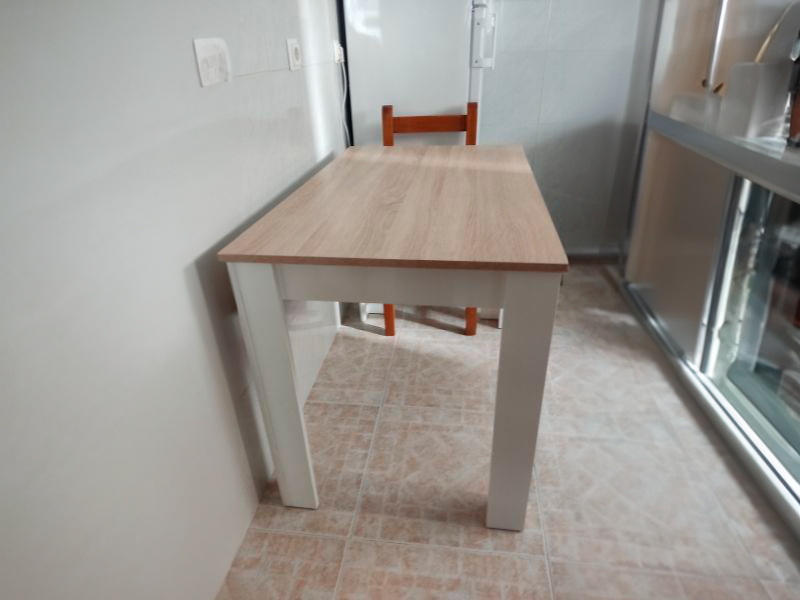Foto de cliente de Mesa de cocina Cloe fija auxiliar roble y blanco 78x109x67 cm