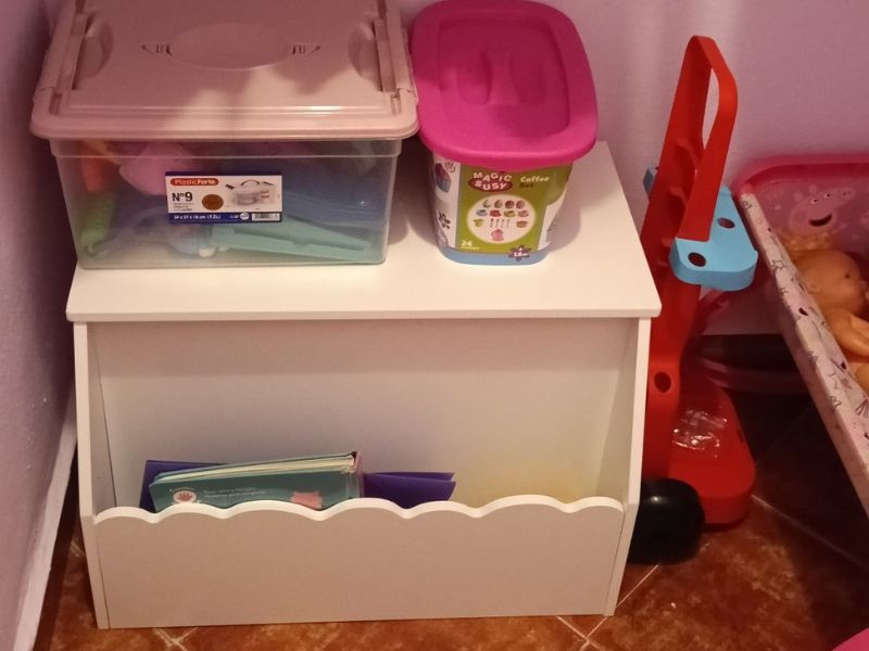 Foto de cliente de Mueble Infantil Baúl con Espacio Adicional Exterior en Color Blanco Mate 58x39x38 cm