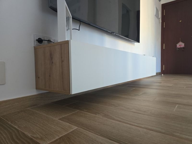 Foto de cliente de Mueble TV Kaway Salón Comedor Roble Nodi y Blanco Artik 180 cm