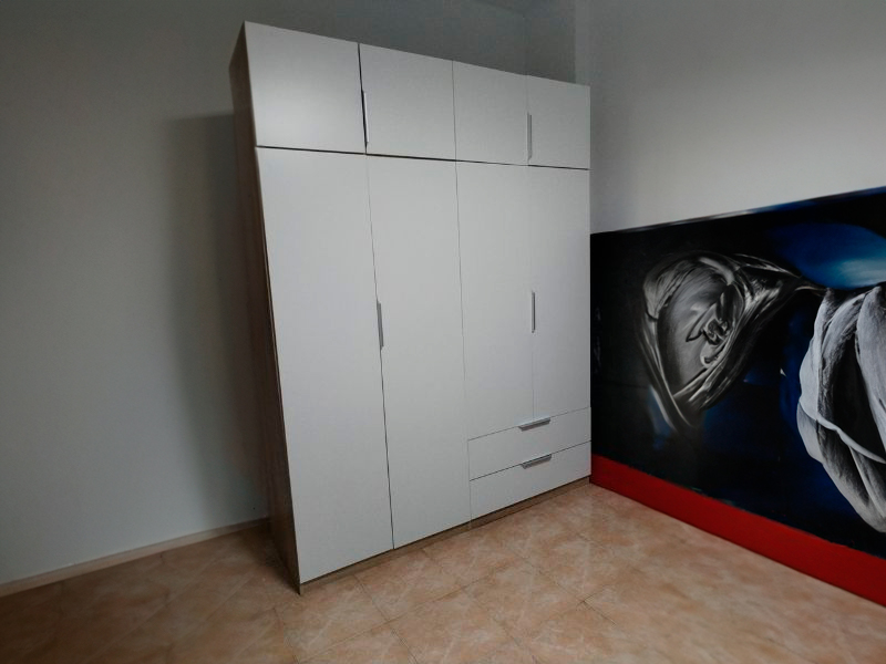 Foto de cliente de Armario Dormitorio Ghost 8p 2c Estilo Moderno Color Blanco Mate 203x157 cm