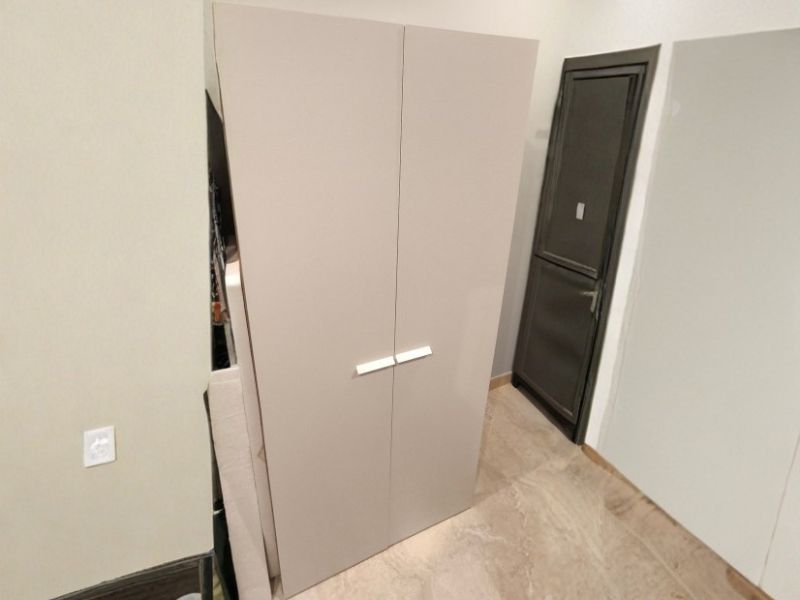 Foto de cliente de Armario 2 Puertas Tibet Color Roble Cambrian y Blanco 79x180 cm