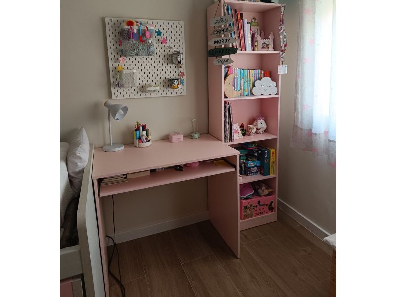 Foto de cliente de Pack juvenil escritorio y estanteria I-joy color rosa