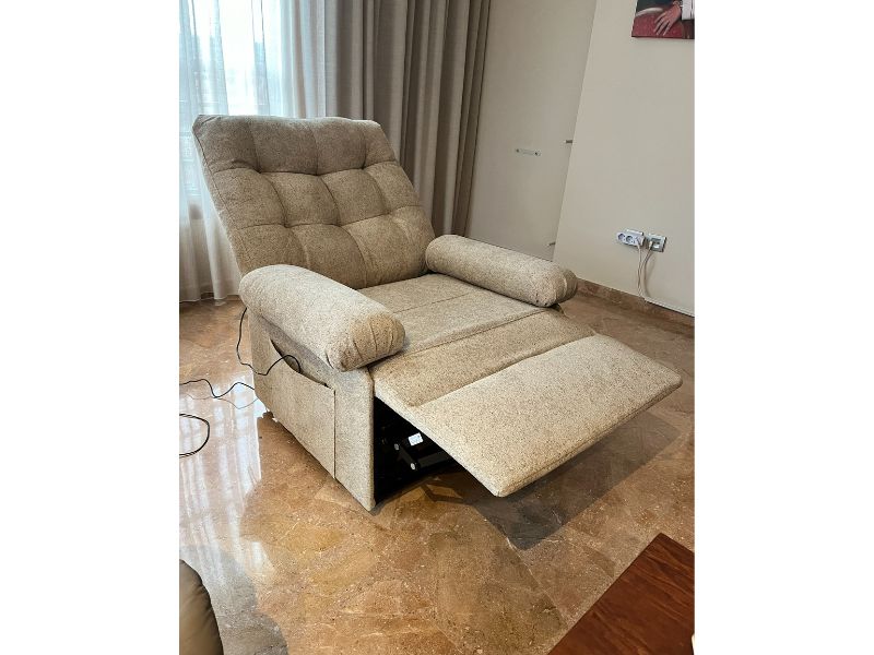 Foto de cliente de Sillón Relax Elevador Salón Gran Color Beige