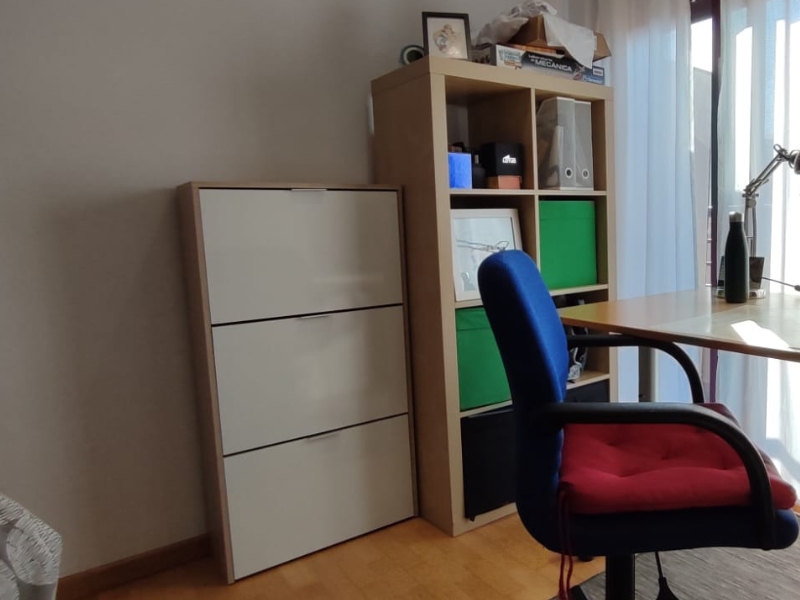 Foto de cliente de Mueble Zapatero Recibidor 3 Puertas Color Roble Y Blanco Brillo 60 cm